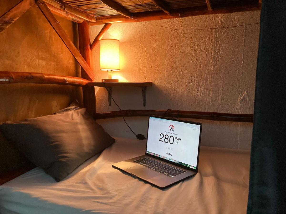 Ohlala Hostel Moalboal Kültér fotó