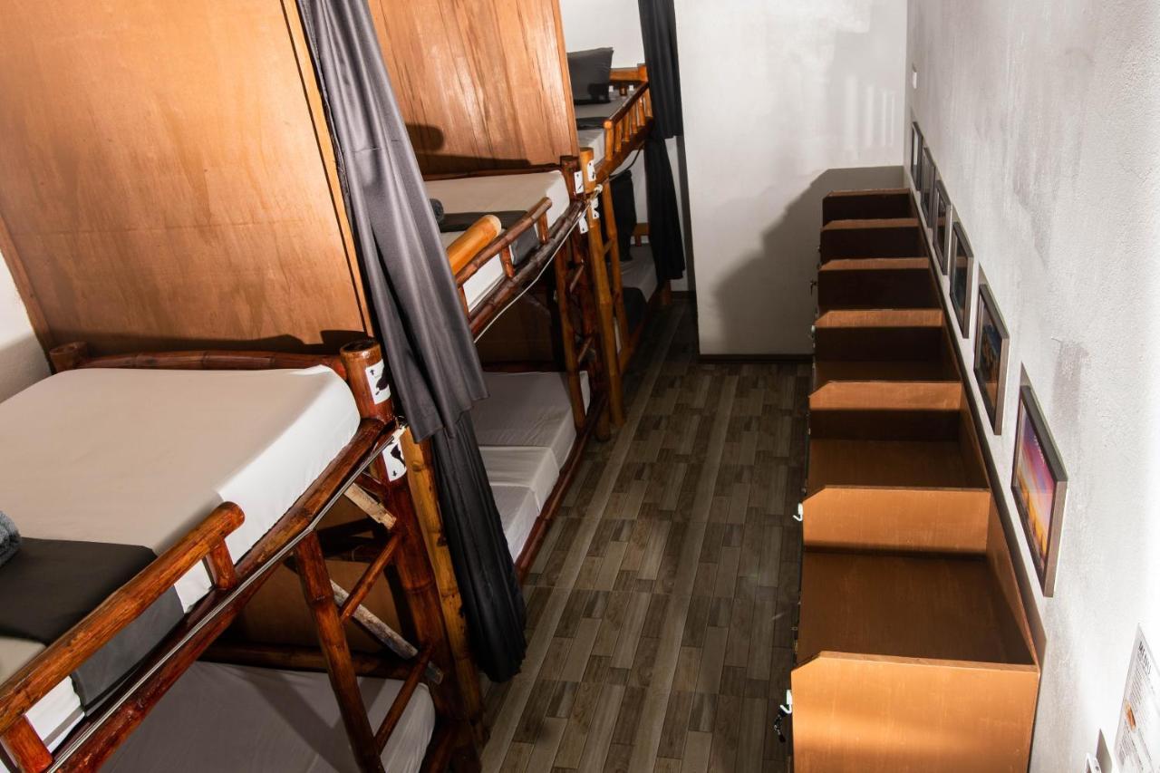 Ohlala Hostel Moalboal Kültér fotó