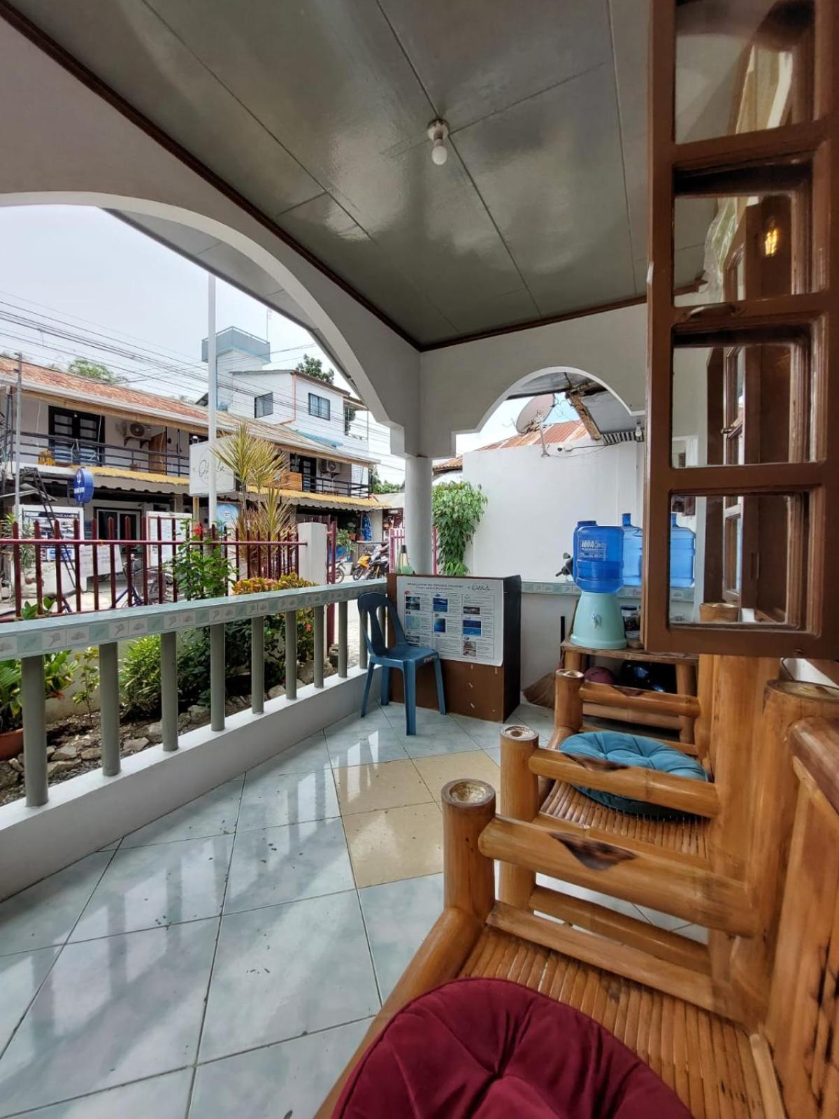 Ohlala Hostel Moalboal Kültér fotó